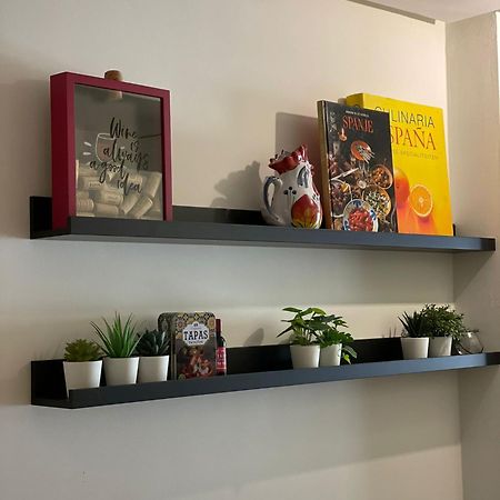 A Space That Feels Like Home With Private Parking Málaga Eksteriør bilde